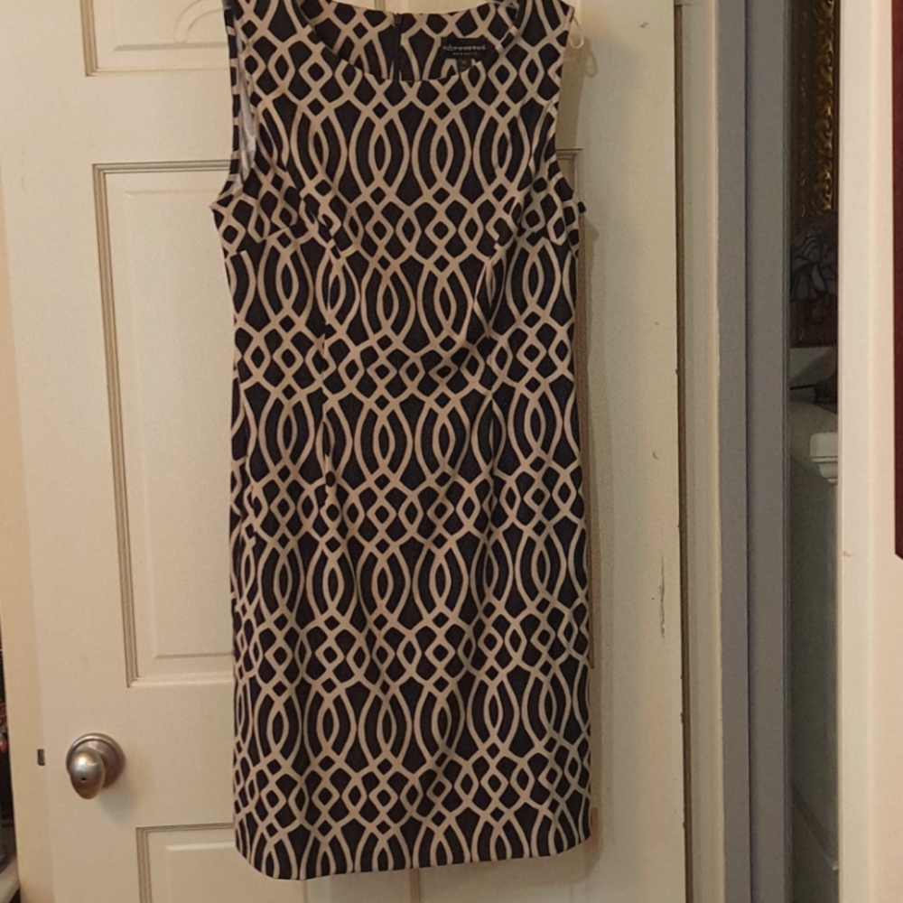 Black and tan connected sheath dress